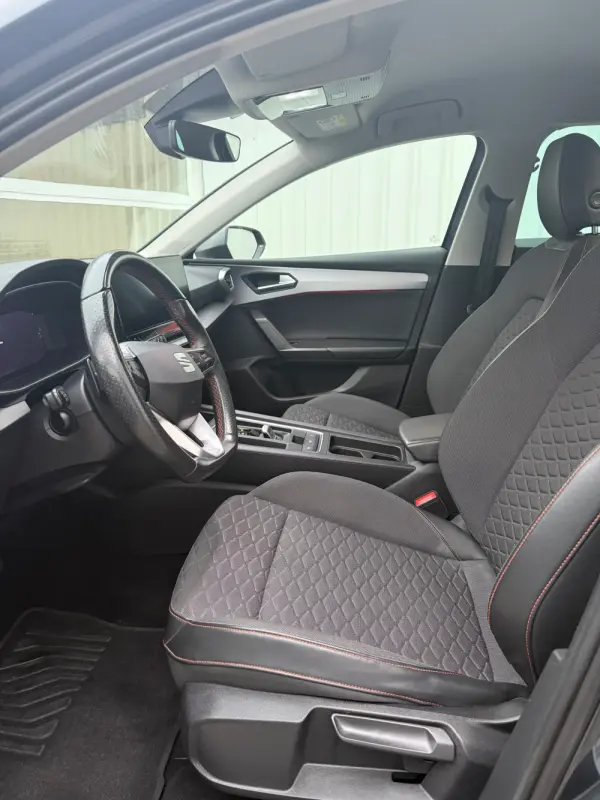 SEAT Leon ST 2.0 TDI FR DSG 8