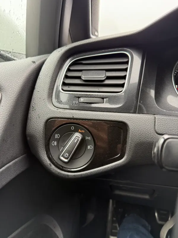 Volkswagen Golf 2.0 TDi GTD 10