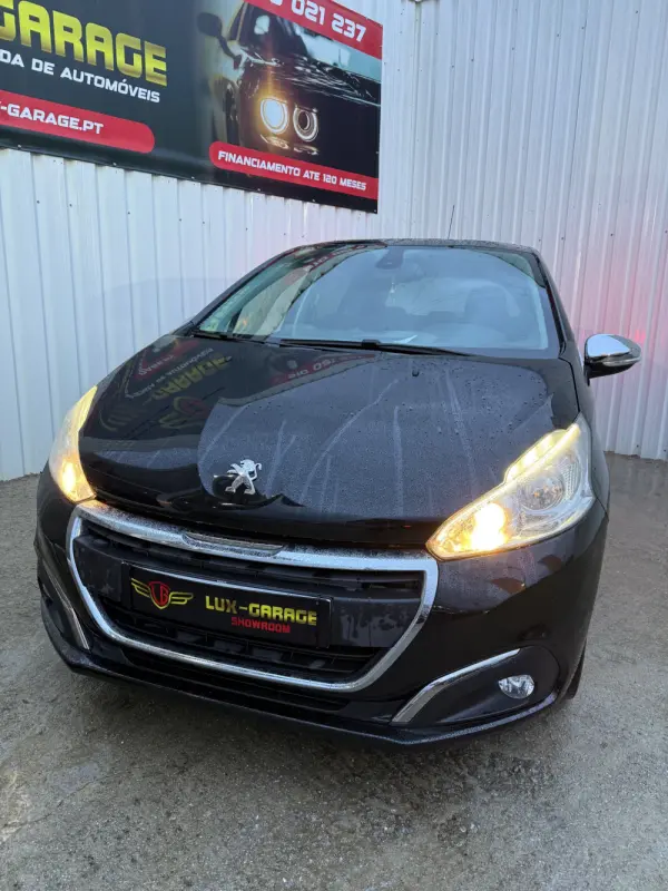 Peugeot 208 1.2 PureTech Style 2
