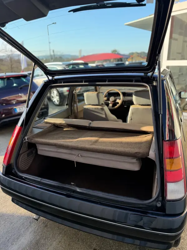 Renault 5 1.7 Baccara 11
