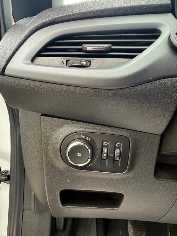 Opel Corsa 1.3 CDTi Dynamic 6