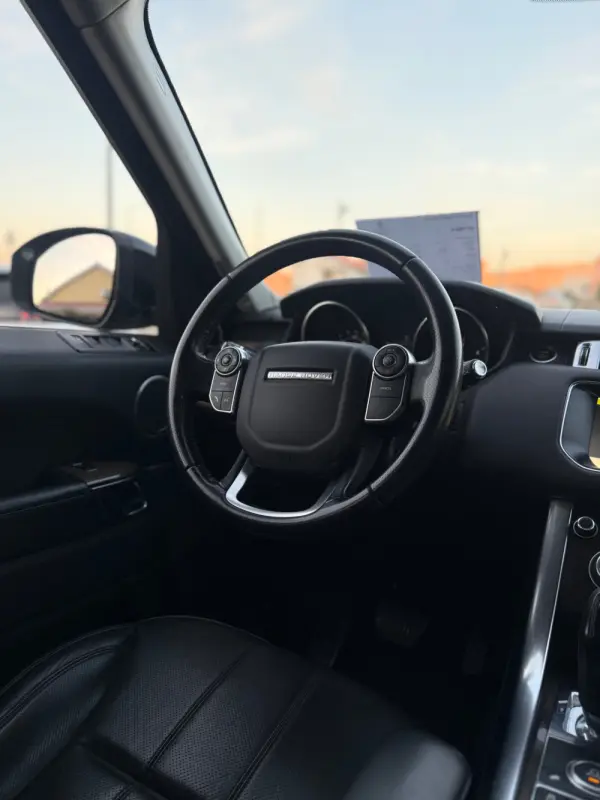 Land Rover Range Rover Sport HSE 47