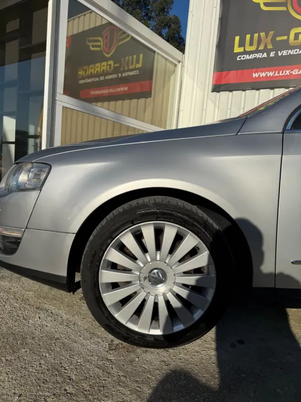 Volkswagen Passat 2.0 TDI Trendline Pack 3