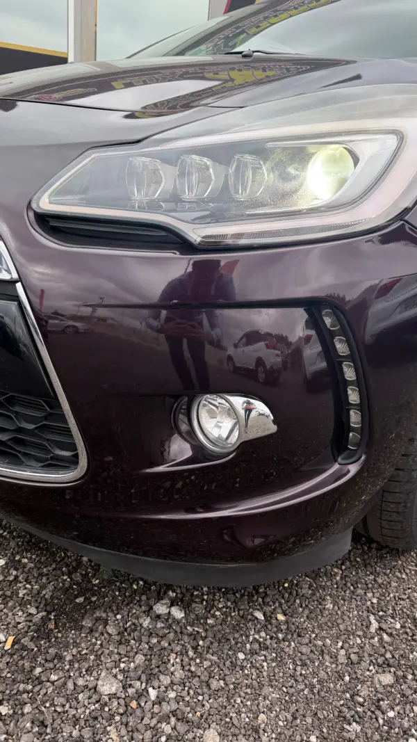 Citroen DS3 1.6 BlueHDi Sport Chic 4