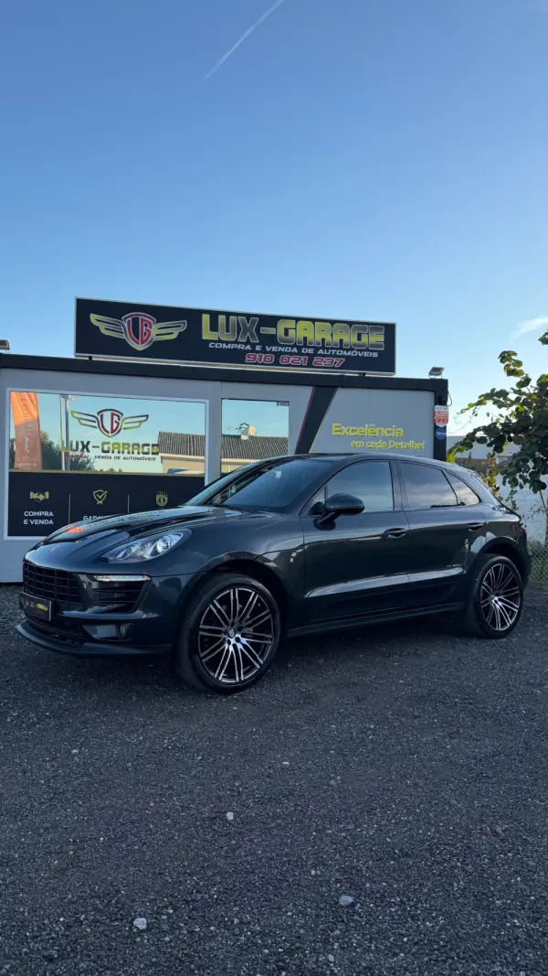 Porsche Macan S 1