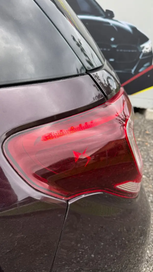 Citroen DS3 1.6 BlueHDi Sport Chic 12