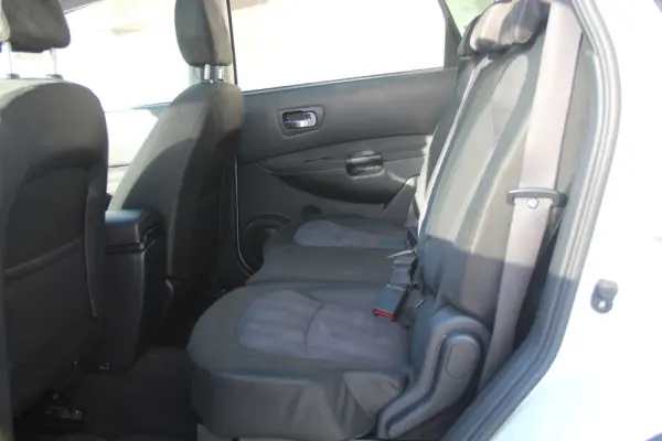 Nissan Qashqai +2 1.6 dCi Tekna Premium 18 360 10