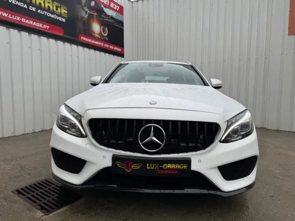 Mercedes-Benz C 220 d 4Matic Station 9G-TRONIC AMG Line 3