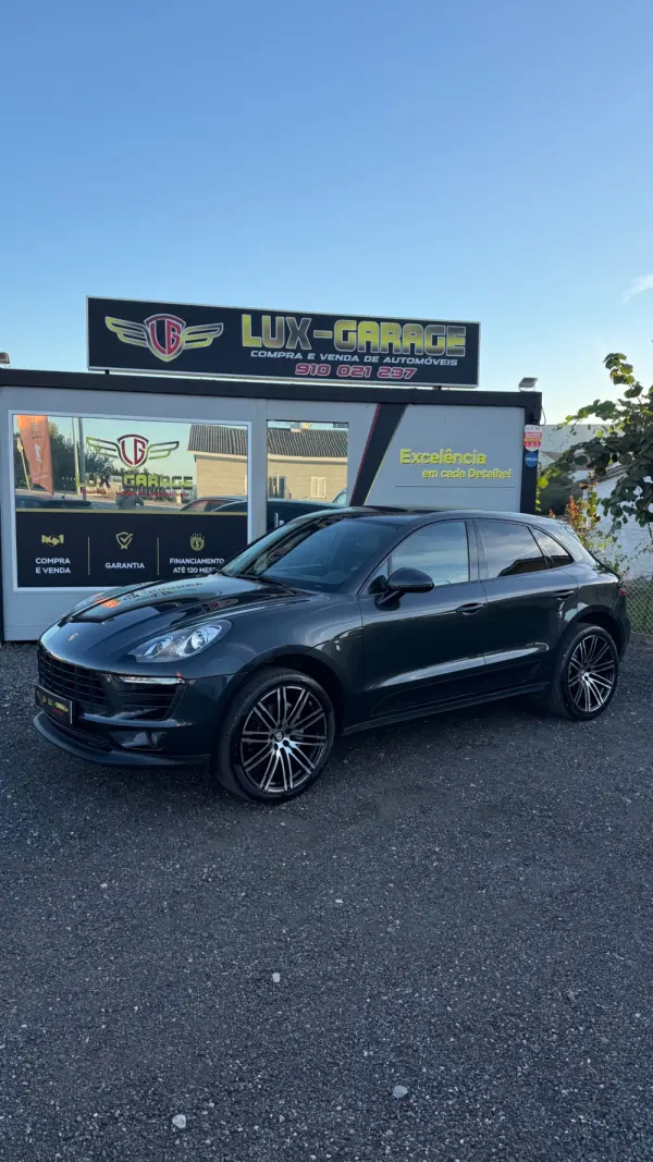Porsche Macan S 2