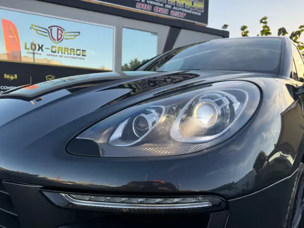 Porsche Macan S 5
