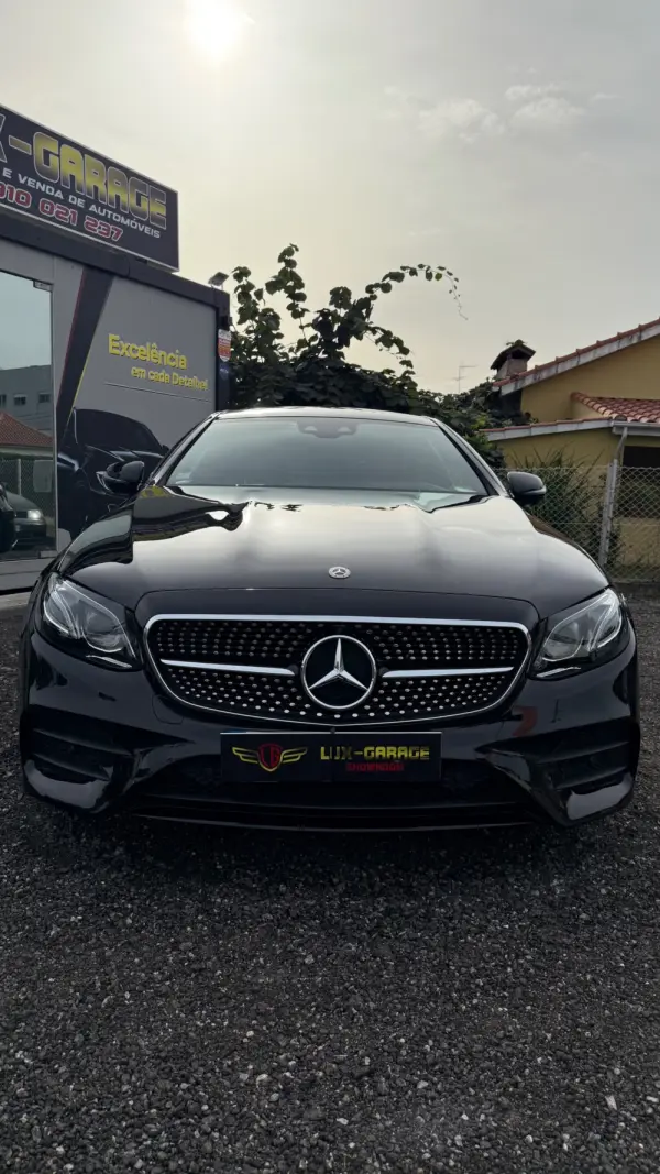 Mercedes-Benz E 220 d AMG Line 3