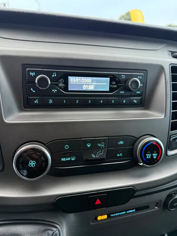 Ford Transit 330 L3 2.0 TDCi H2 Trend Antepara 12