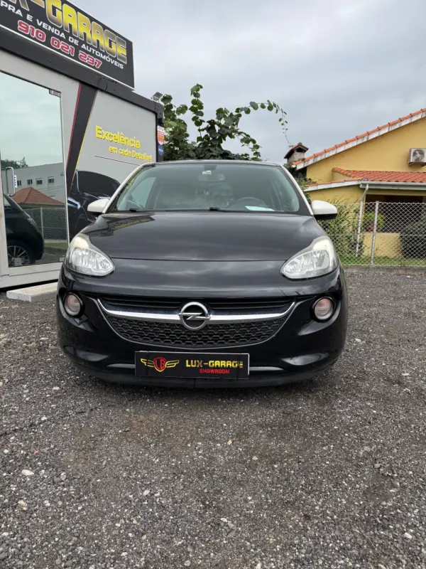 Opel Adam 1.2 Glam 4