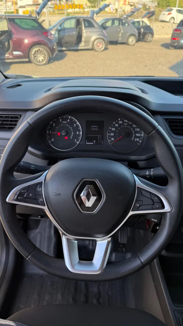 Renault Express Confort 9