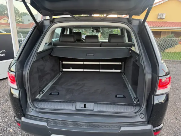 Land Rover Range Rover Sport HSE 24