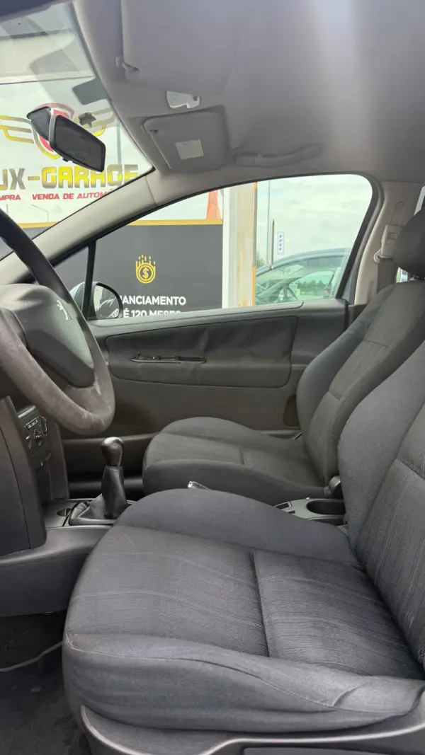 Peugeot 207 1.4 HDi Active 6