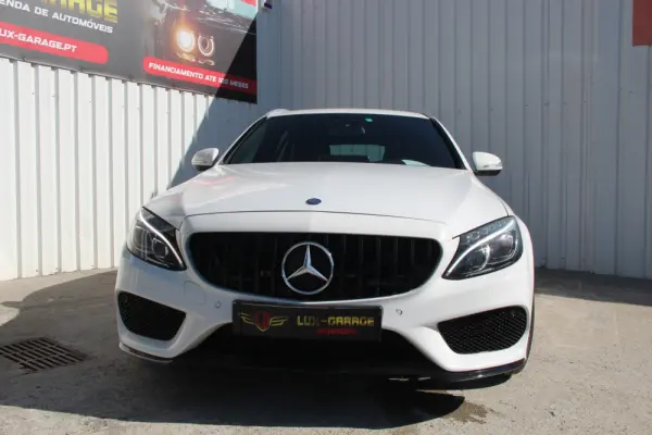Mercedes-Benz C 220 d 4Matic Station 9G-TRONIC AMG Line 2