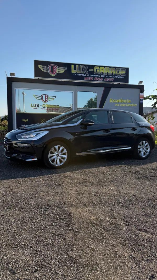 Citroen DS5 2.0 HDi Hybrid4 So Chic CMP6 3