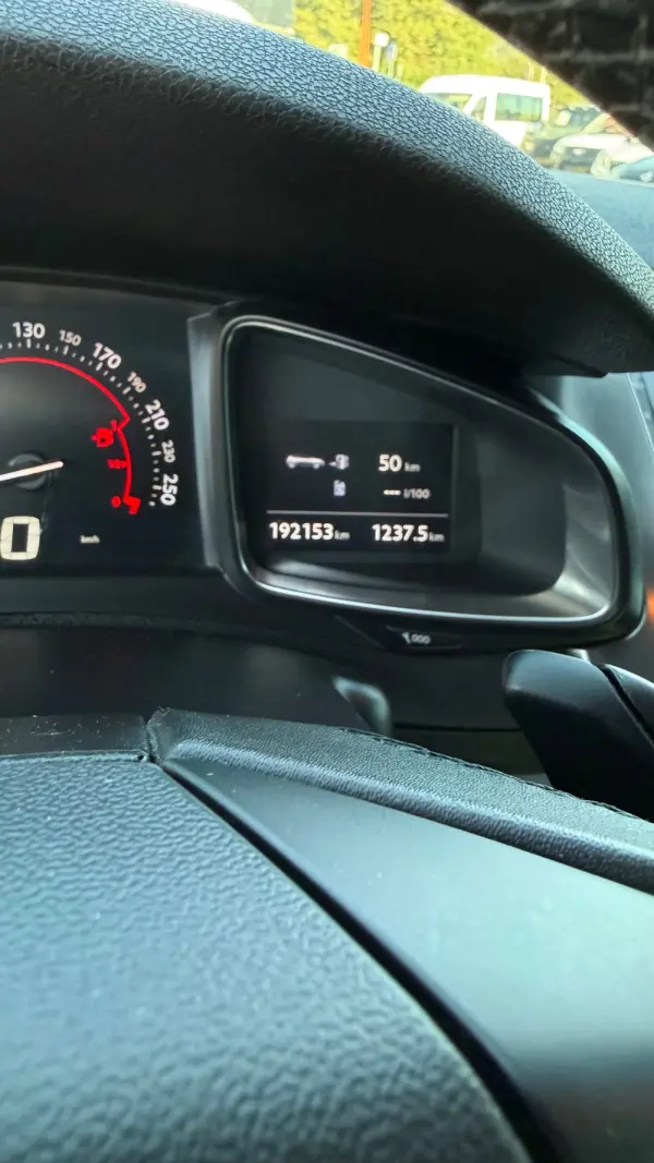 Citroen DS5 2.0 HDi Hybrid4 So Chic CMP6 23