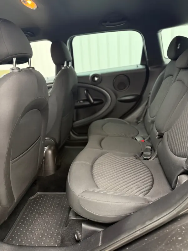 MINI Countryman Cooper SD ALL4 Auto 15