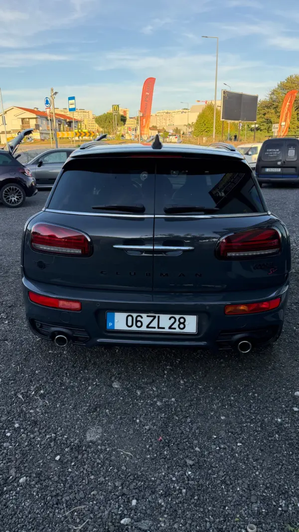 MINI Clubman Cooper SD Sport Edition Auto 34