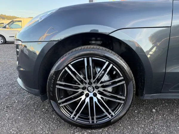 Porsche Macan S 30