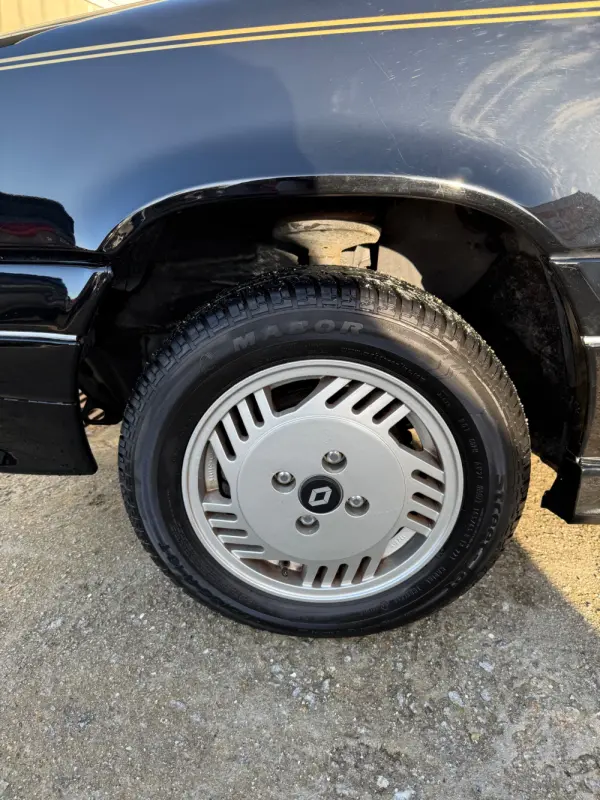 Renault 5 1.7 Baccara 3