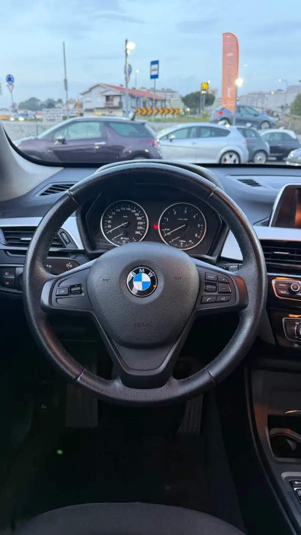 BMW X1 16 d sDrive 15