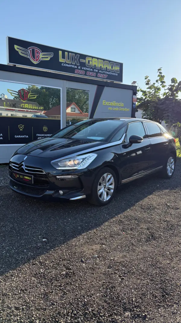 Citroen DS5 2.0 HDi Hybrid4 So Chic CMP6 4