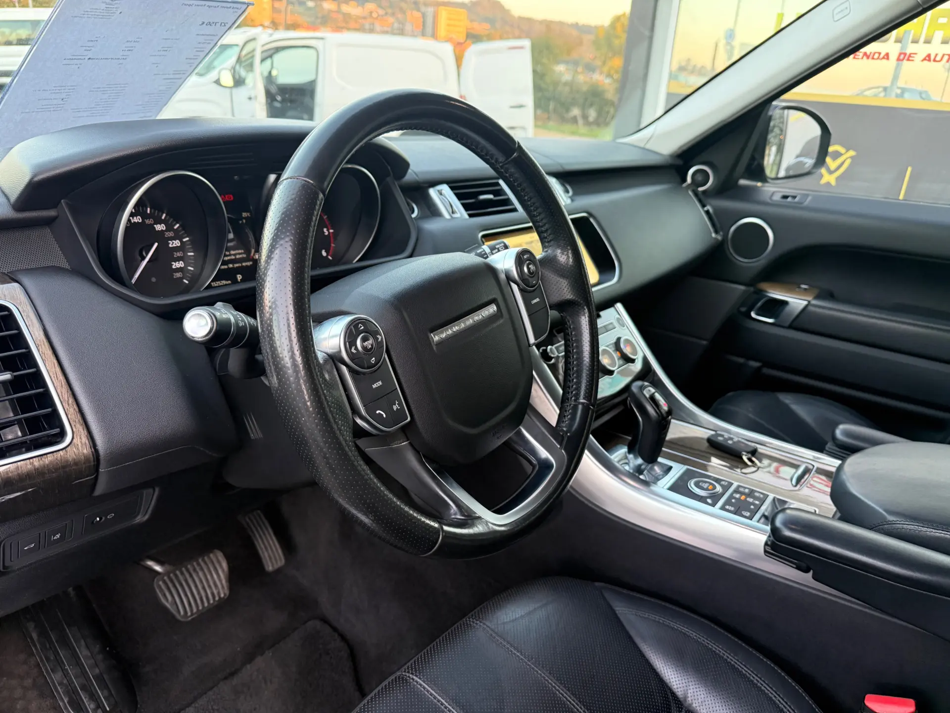 Land Rover Range Rover Sport HSE 31