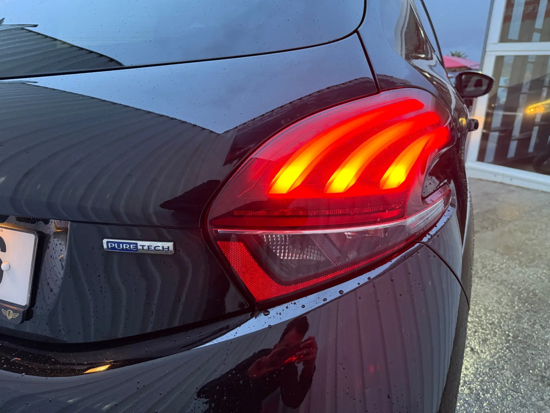 Peugeot 208 1.2 PureTech Style 13