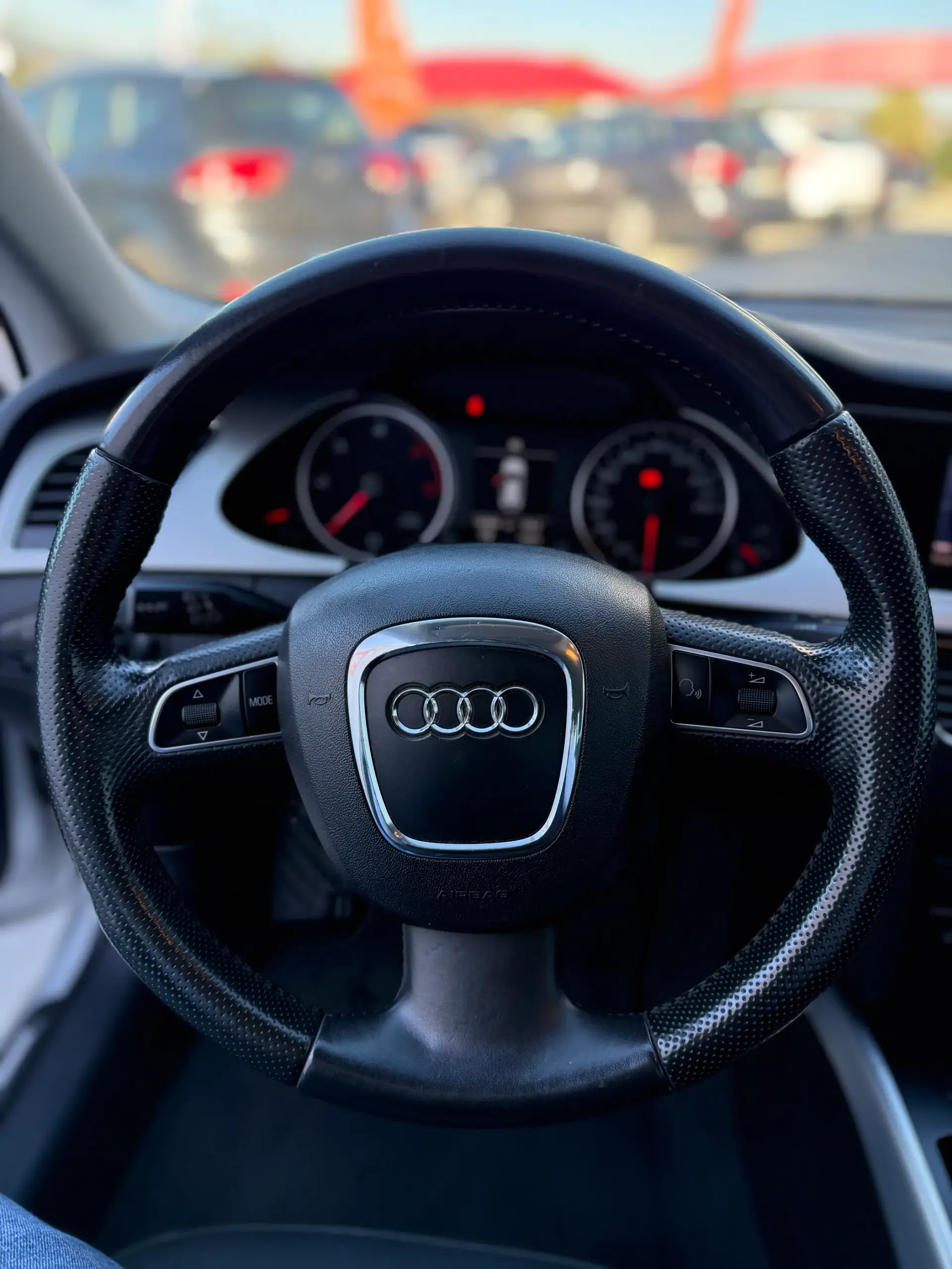 Audi A4 2.0 TDi Sport 8