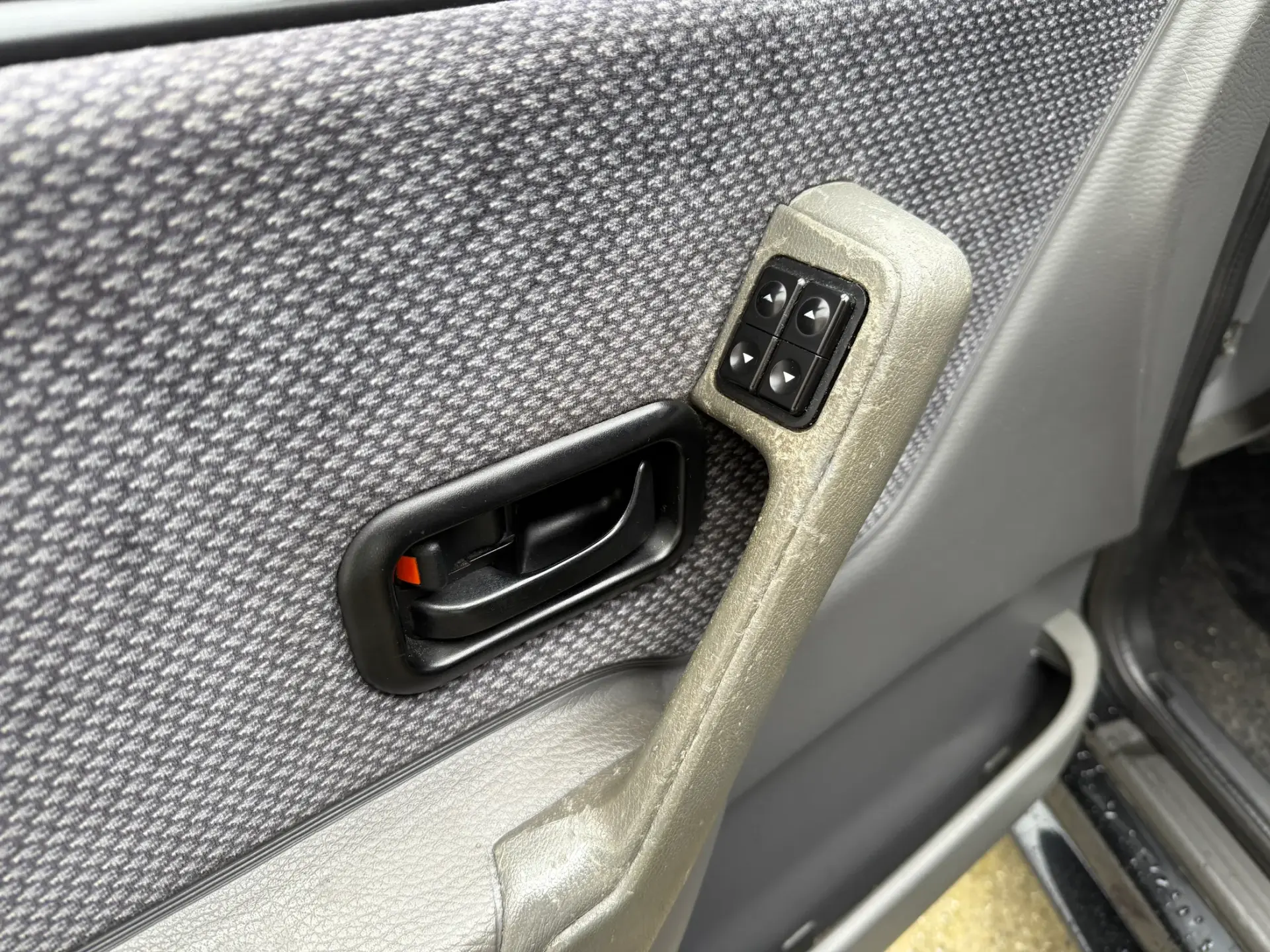 Ford Escort Cabrio 1.4 Ghia 6