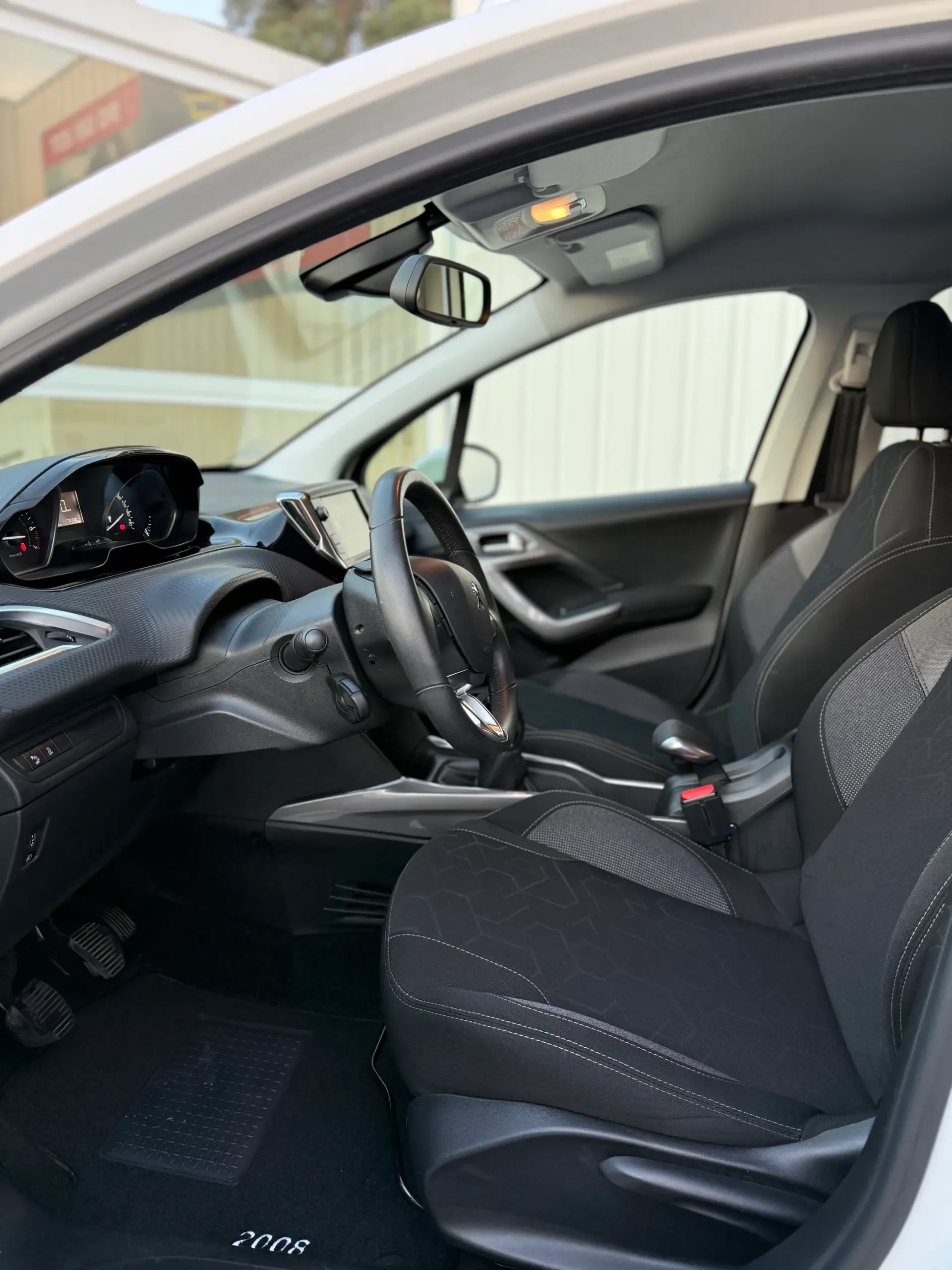 Peugeot 2008 1.2 PureTech Active 4