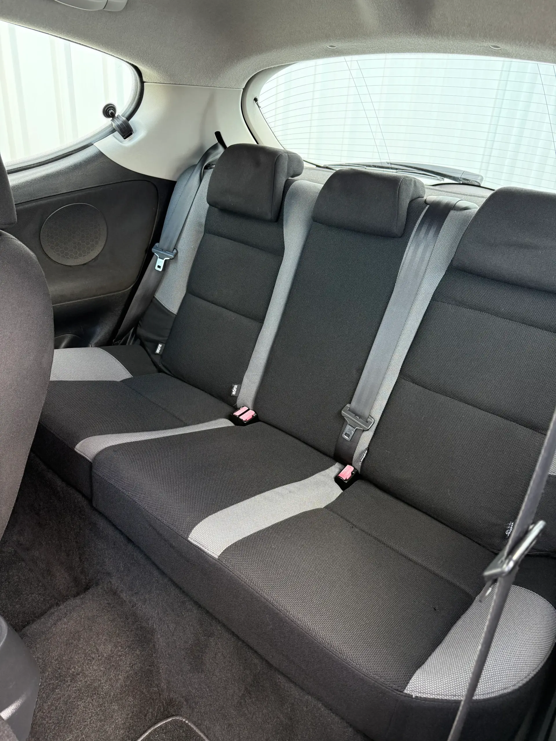 Peugeot 207 1.4 HDi Trendy 5