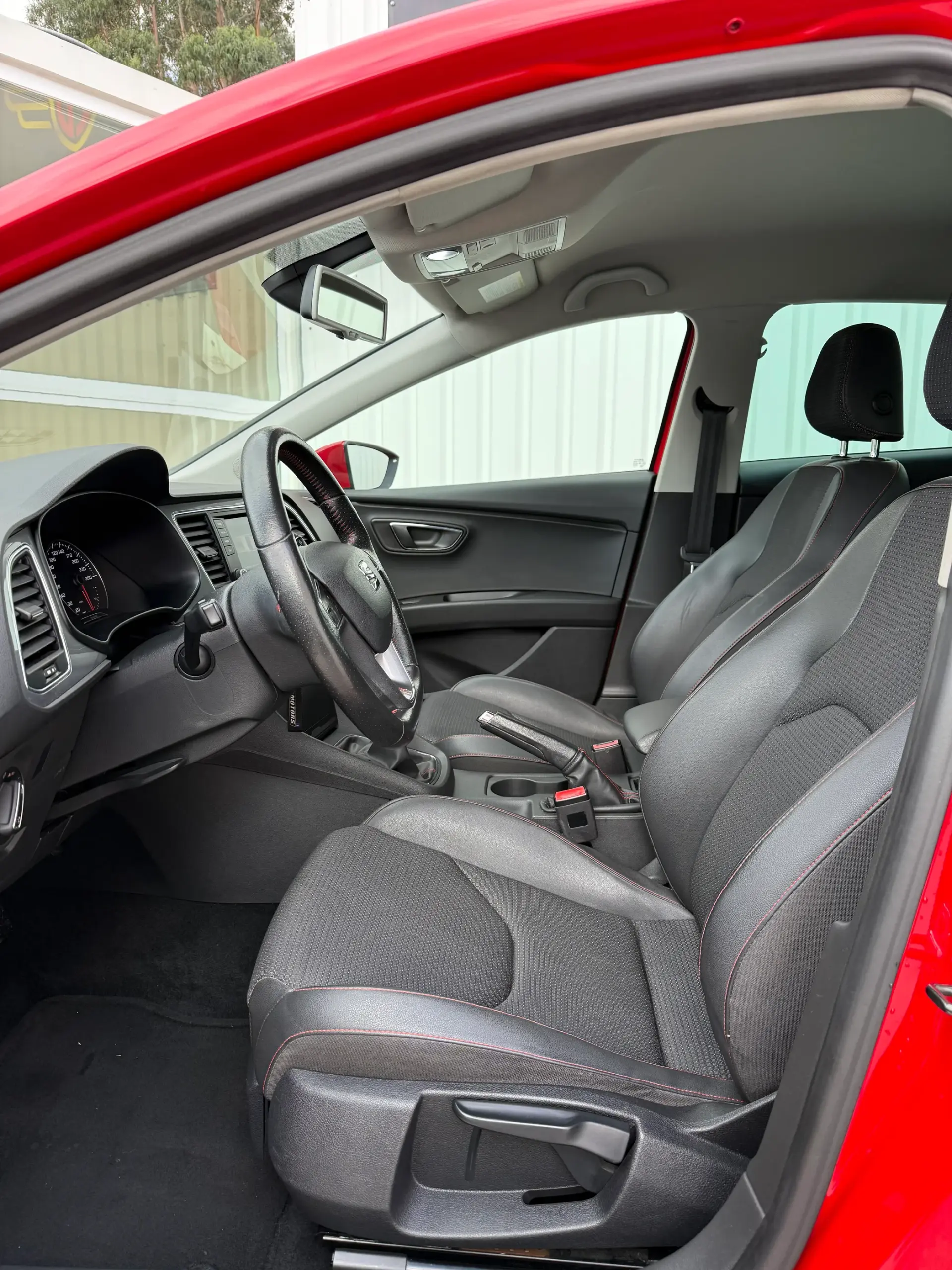 SEAT Leon 2.0 TDi FR S/S 3