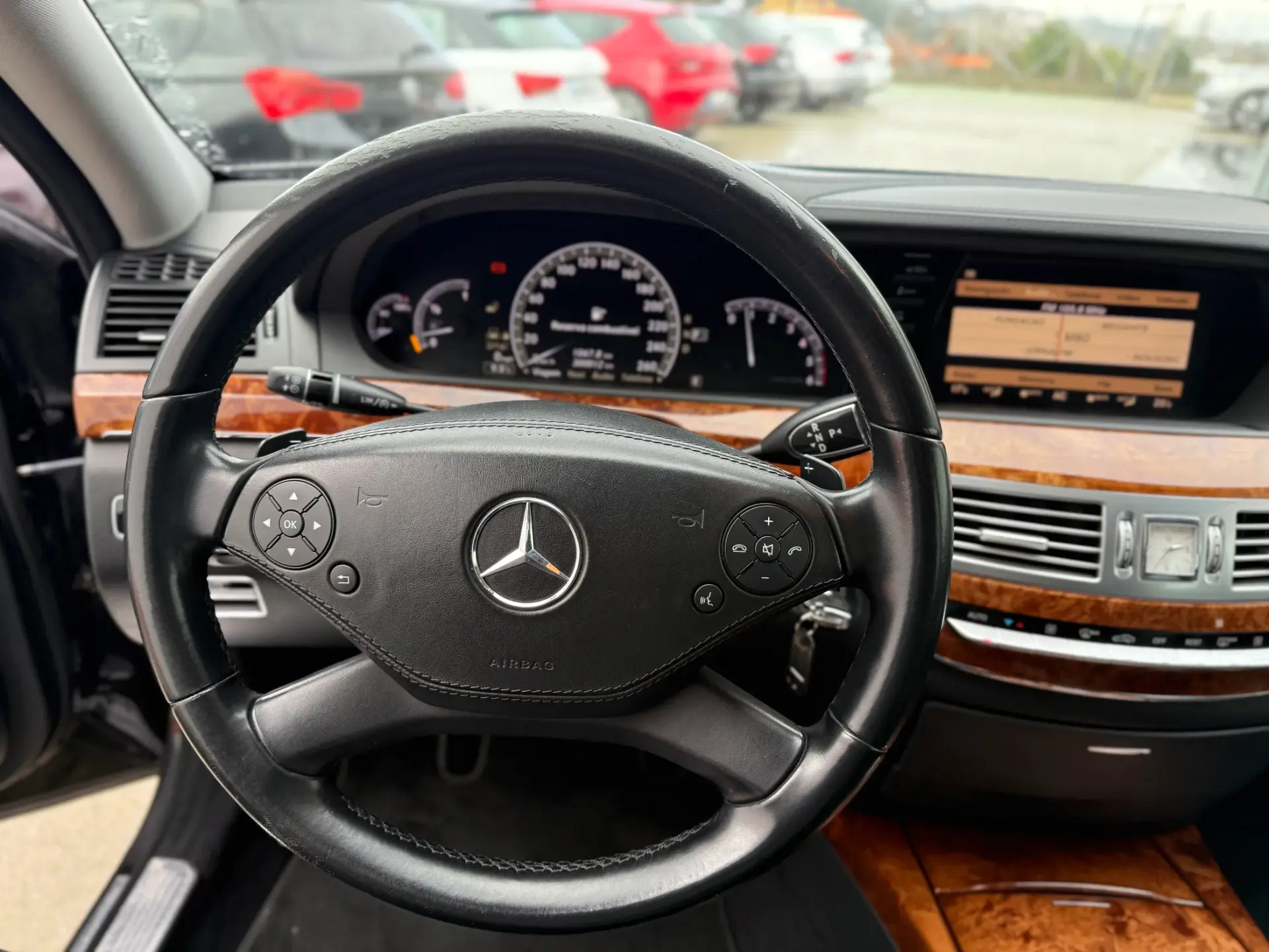 Mercedes-Benz S 350 BlueTEC 4-Matic 9