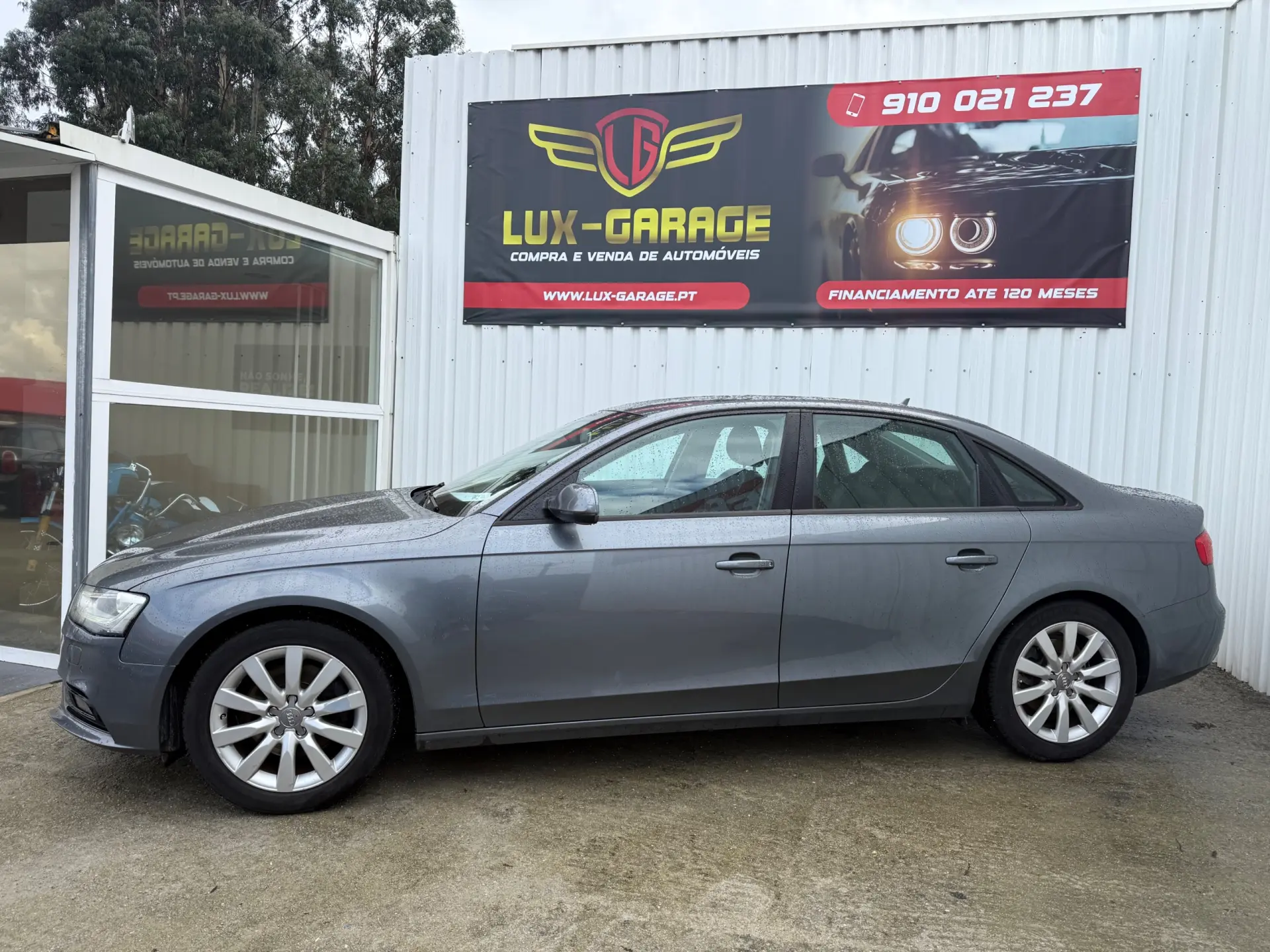 Audi A4 2.0 TDI multitronic Business Line 3