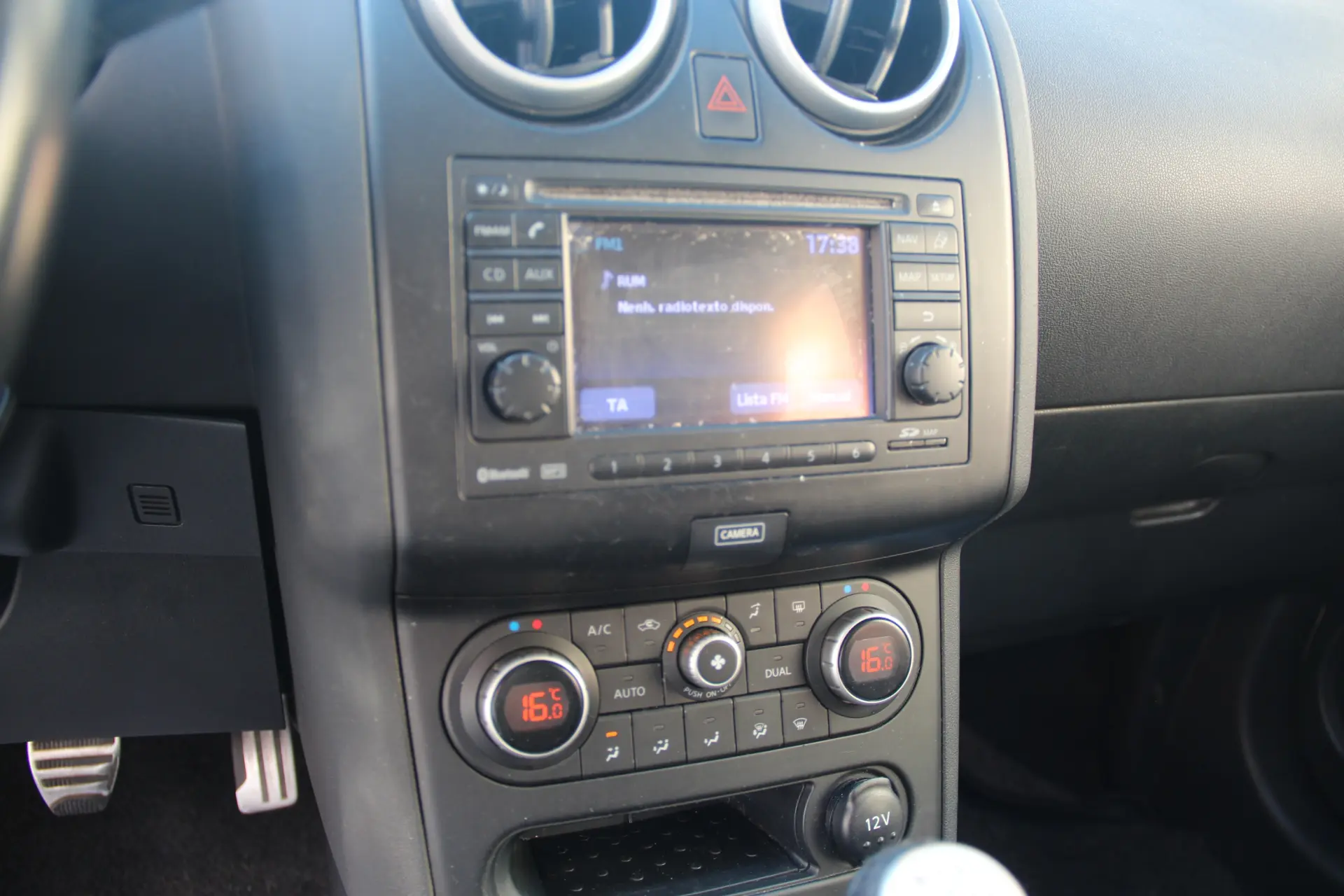 Nissan Qashqai +2 1.6 dCi Tekna Premium 18 360 7