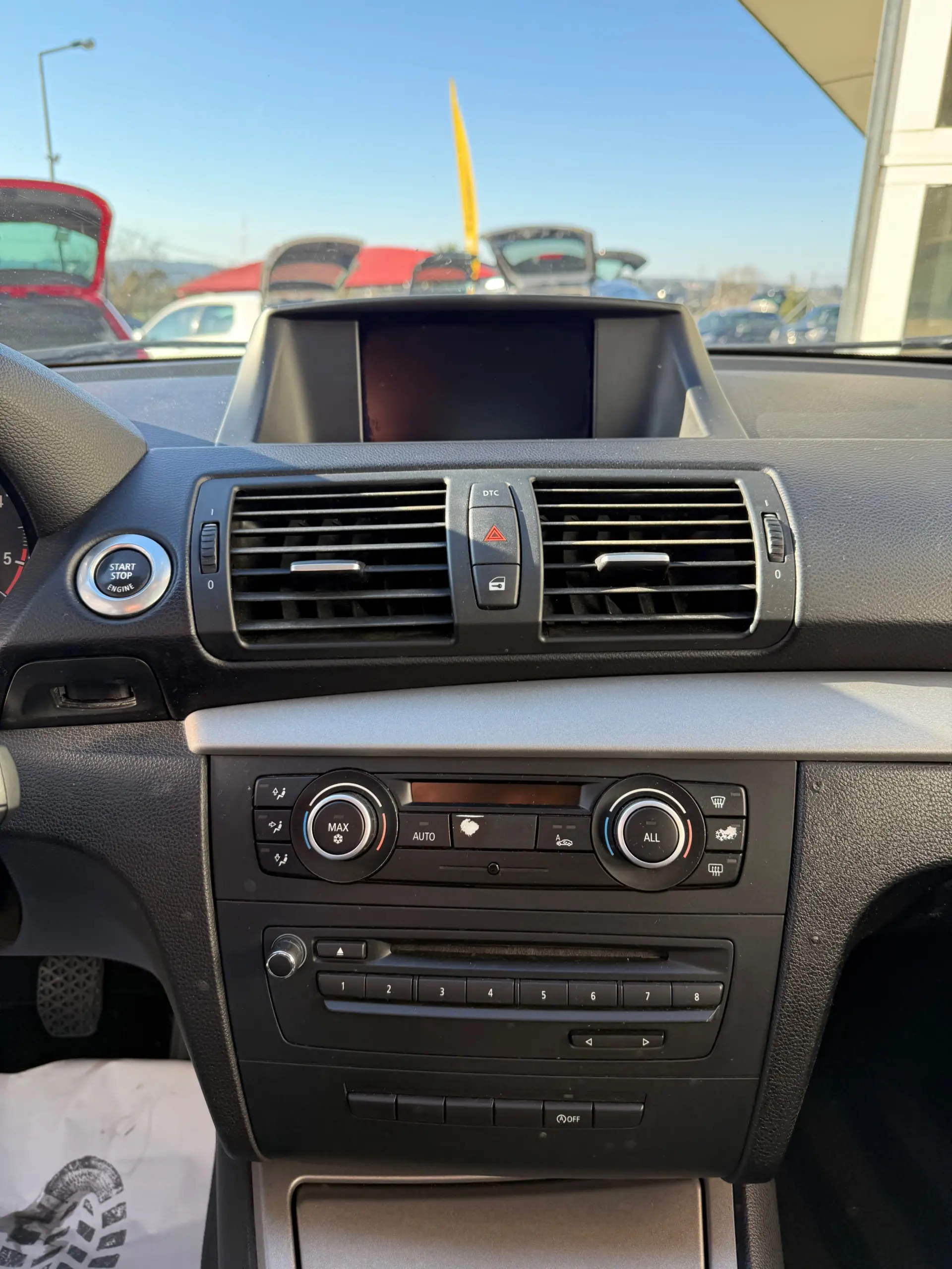 BMW 118 d Line Sport 9