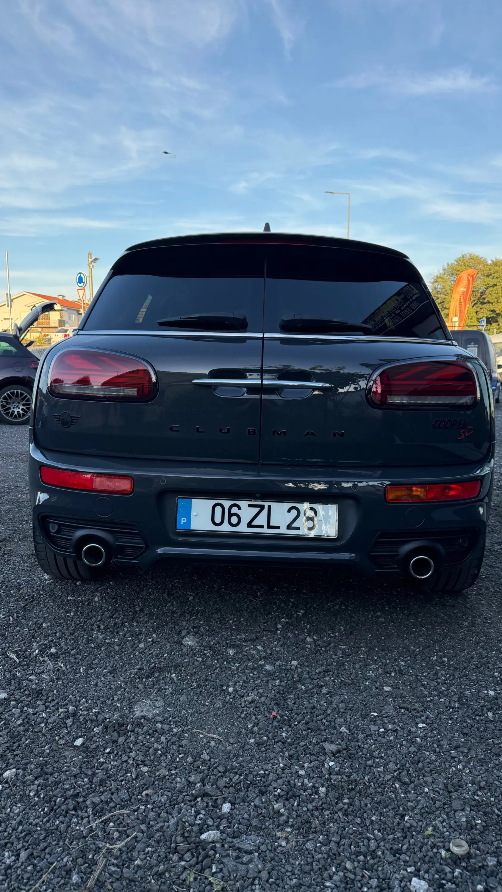 MINI Clubman Cooper SD Sport Edition Auto 33