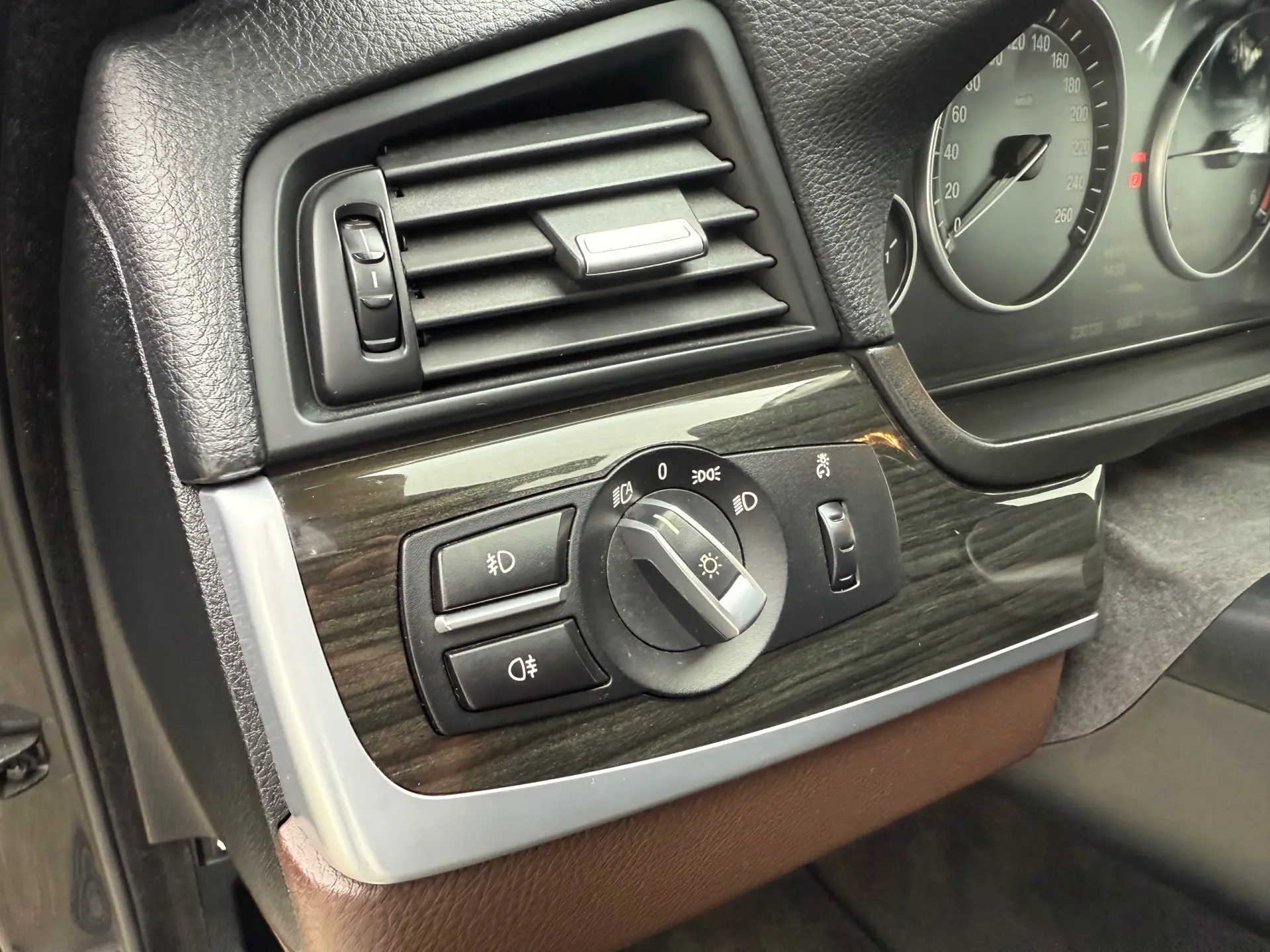 BMW 525 d Pack M Auto 9