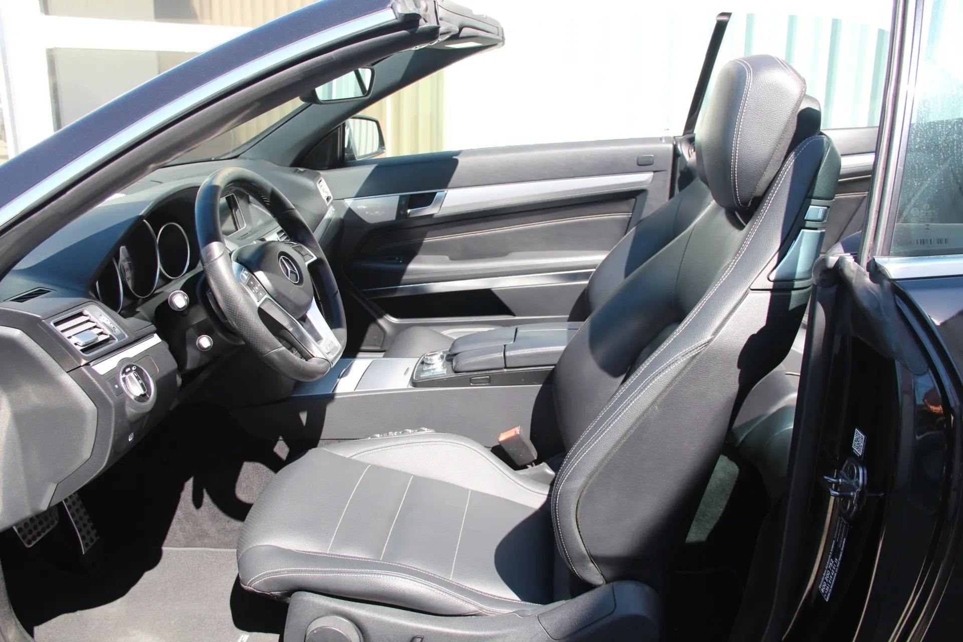 Mercedes-Benz E 250 BlueTEC Auto 22