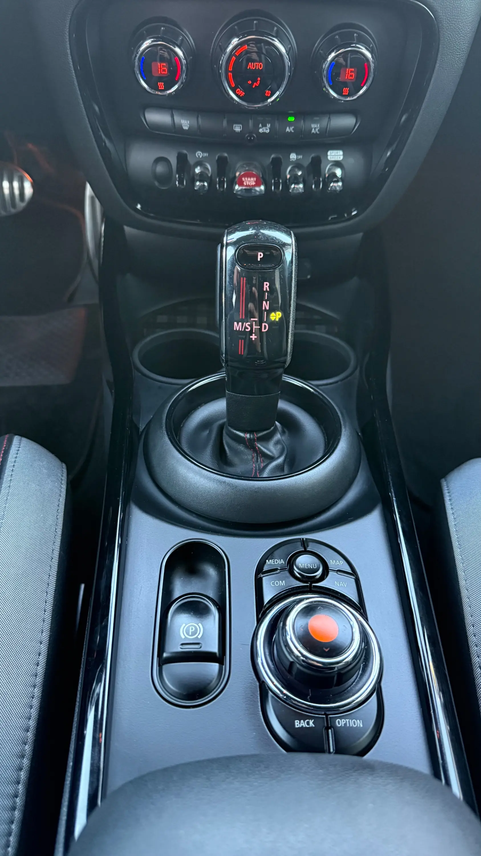 MINI Clubman Cooper SD Sport Edition Auto 21
