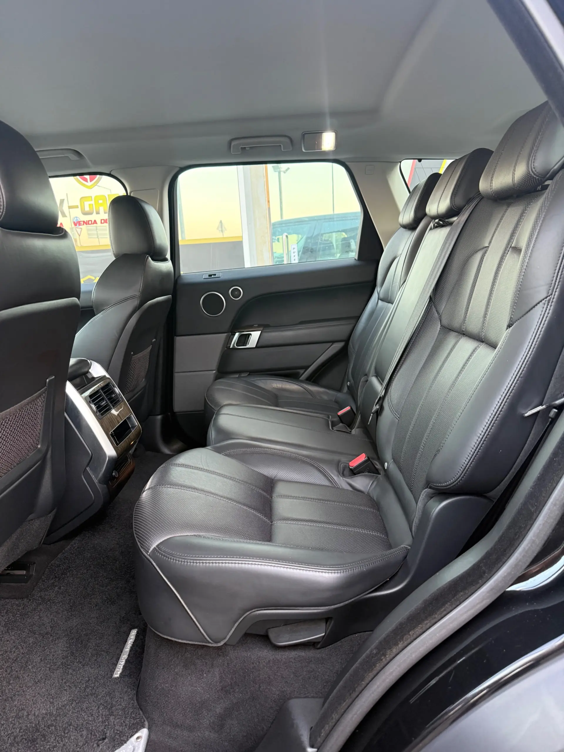 Land Rover Range Rover Sport HSE 42
