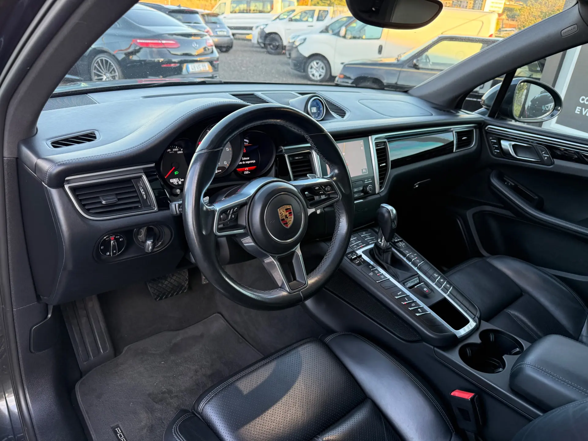 Porsche Macan S 19