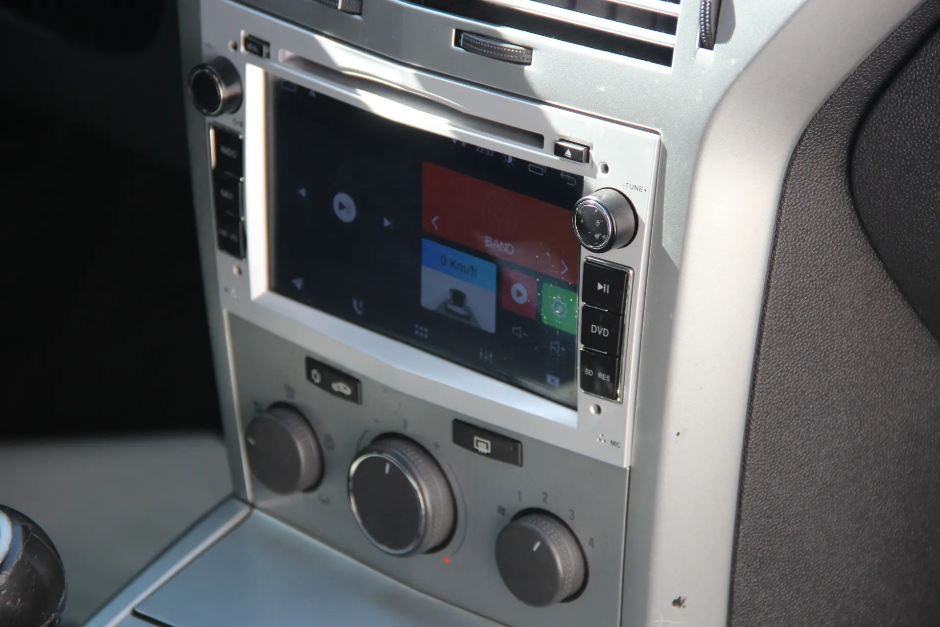 Opel Astra GTC 1.9 CDTI 9