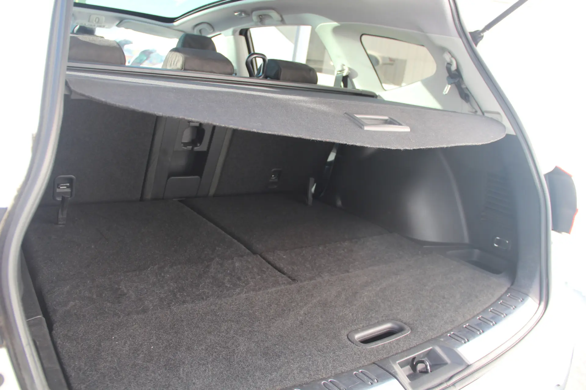 Nissan Qashqai +2 1.6 dCi Tekna Premium 18 360 14