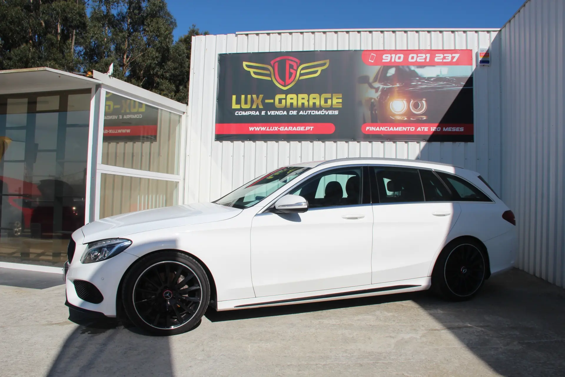Mercedes-Benz C 220 d 4Matic Station 9G-TRONIC AMG Line 3