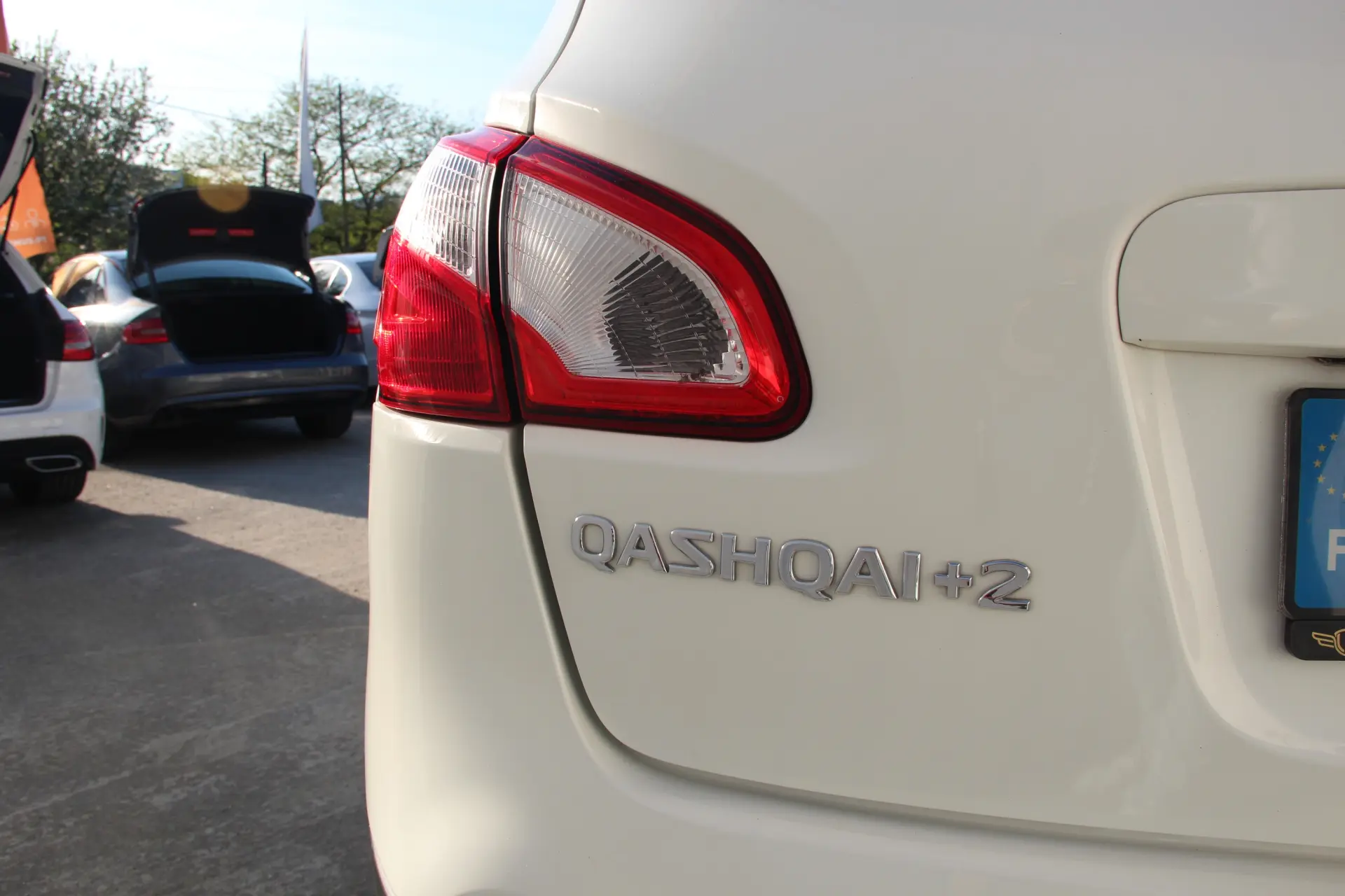 Nissan Qashqai +2 1.6 dCi Tekna Premium 18 360 11